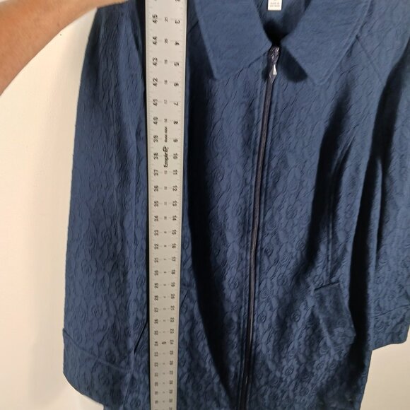Susan Graver Navy Lace Topper - Jacket, Zip Front, Long Sleeve, Lt. Wt., Sz Med. - Picture 14 of 16